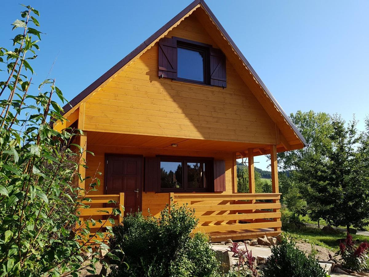 Domki Caloroczne Z Kominkiem - Skala I Glaz Szczytna Exterior photo