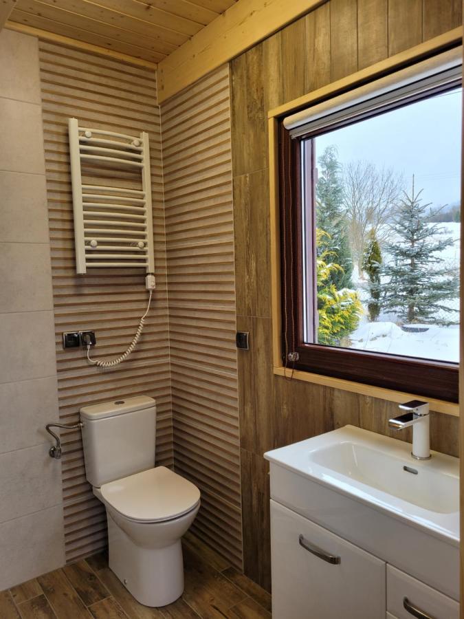 Domki Caloroczne Z Kominkiem - Skala I Glaz Szczytna Exterior photo
